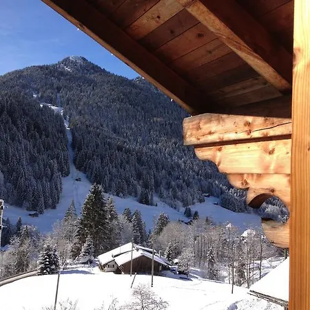 Couette-café Le Madrier Les Diablerets